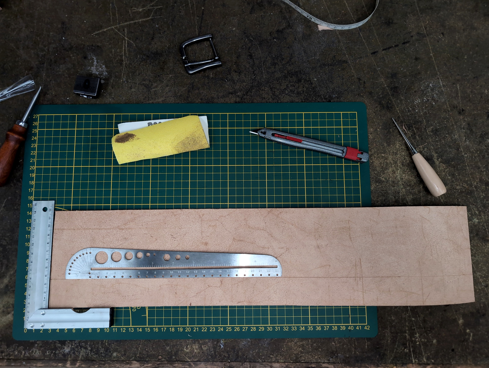 Marking the line to be cut