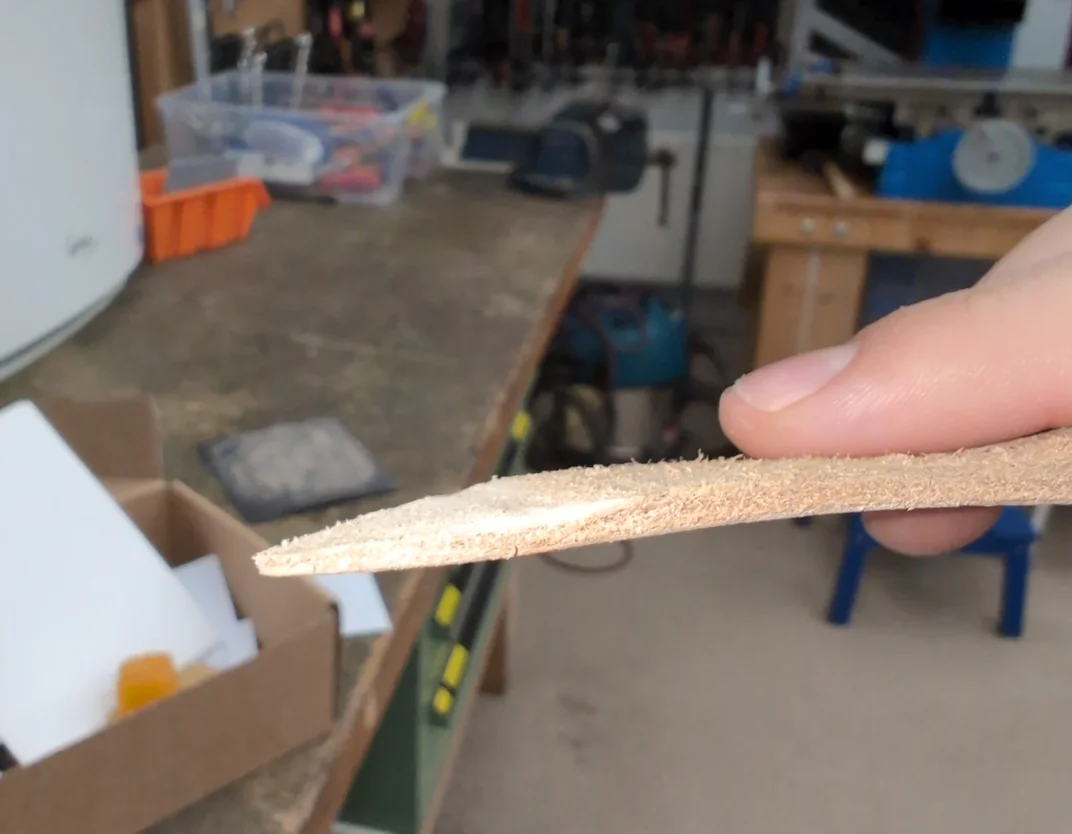 Skived strap